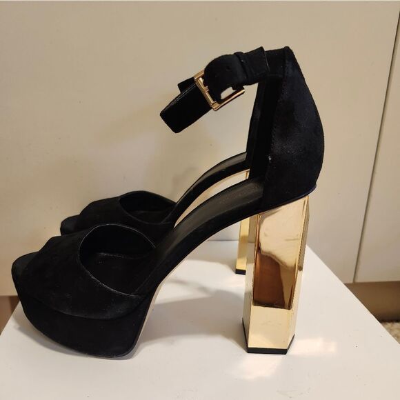 Michael Kors "Petra" Black Suede Gold Metal Heel Platform Sandals Sz.8 Ret.$175 - Picture 8 of 12